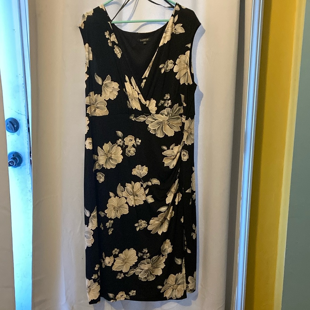 Glamour Dress flowered 95% polyester/ 5% spandex
